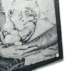 Schiefergravur mit Portät und Glasscheibe, individuell gestaltet